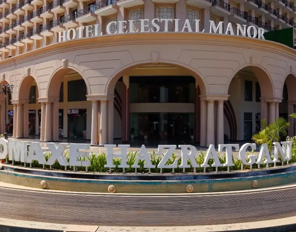 Hotel Celestial Manor